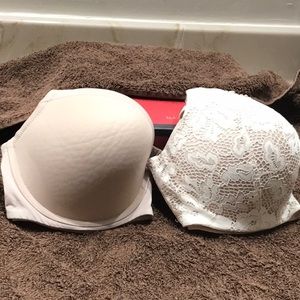 Set of 2 Torrid Bras 44B